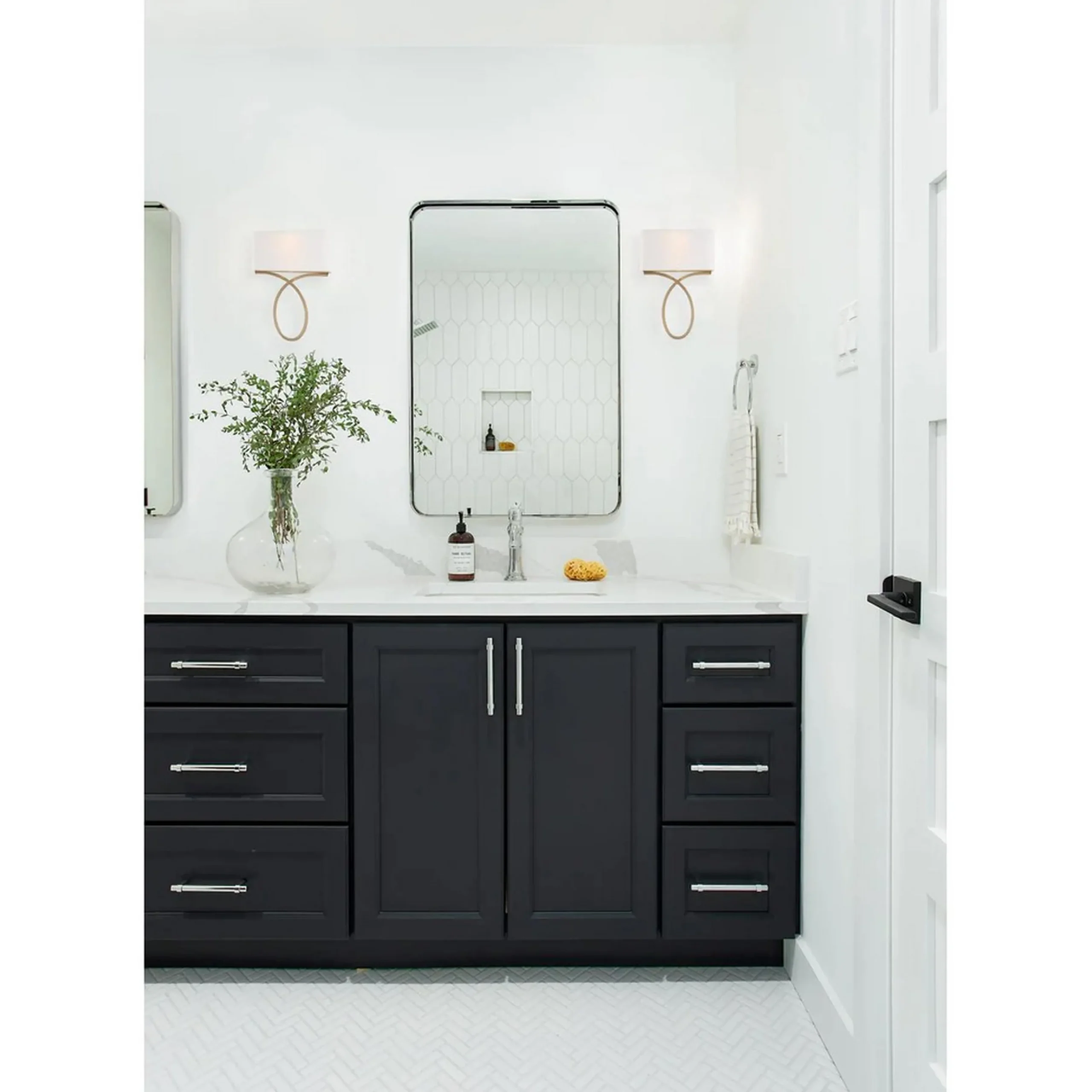 Antoinette Wall Sconce