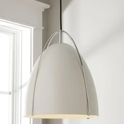 Bentlee Pendant - Medium