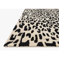 Cheerful Cheetah Hand-Hooked Rug