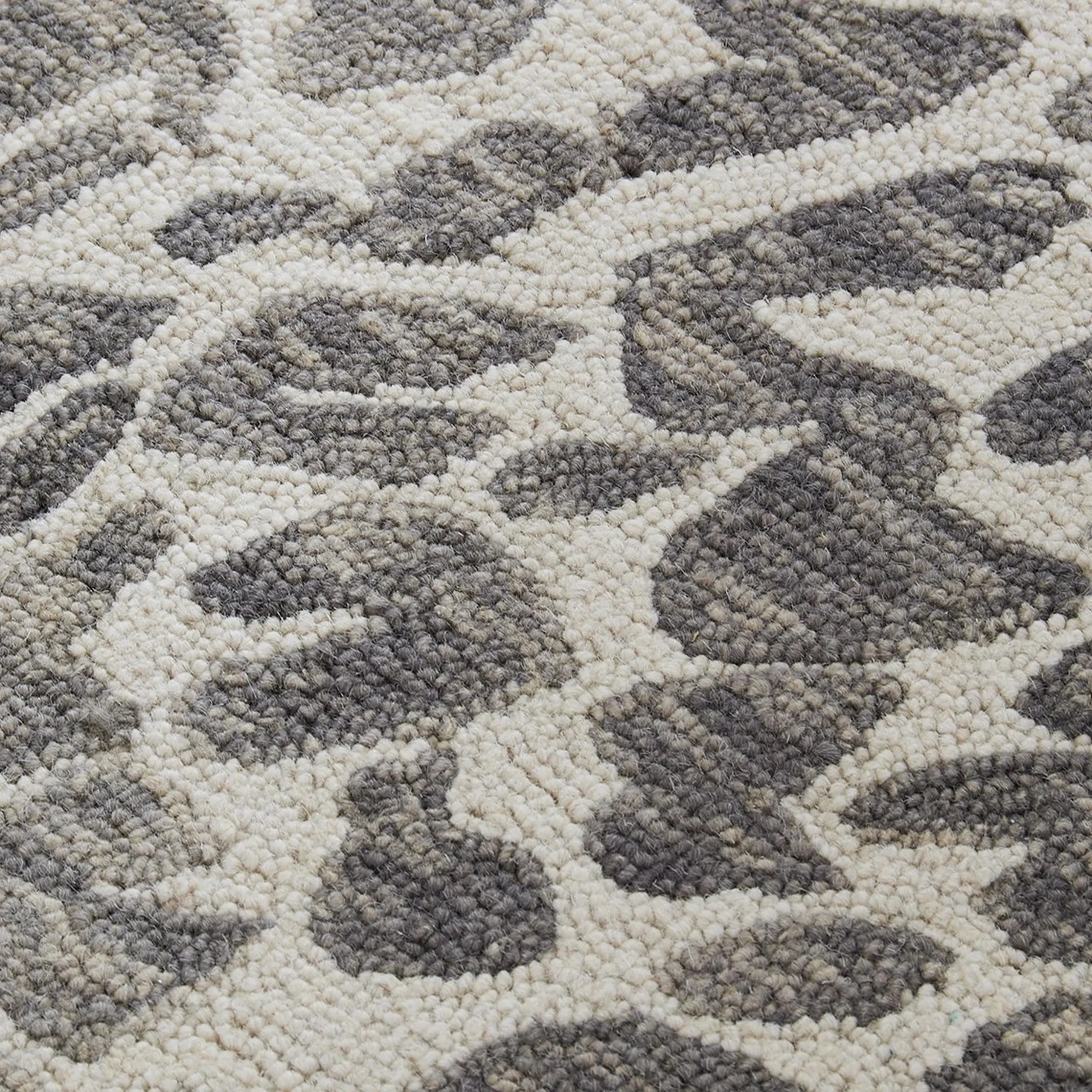 Cheerful Cheetah Hand-Hooked Rug
