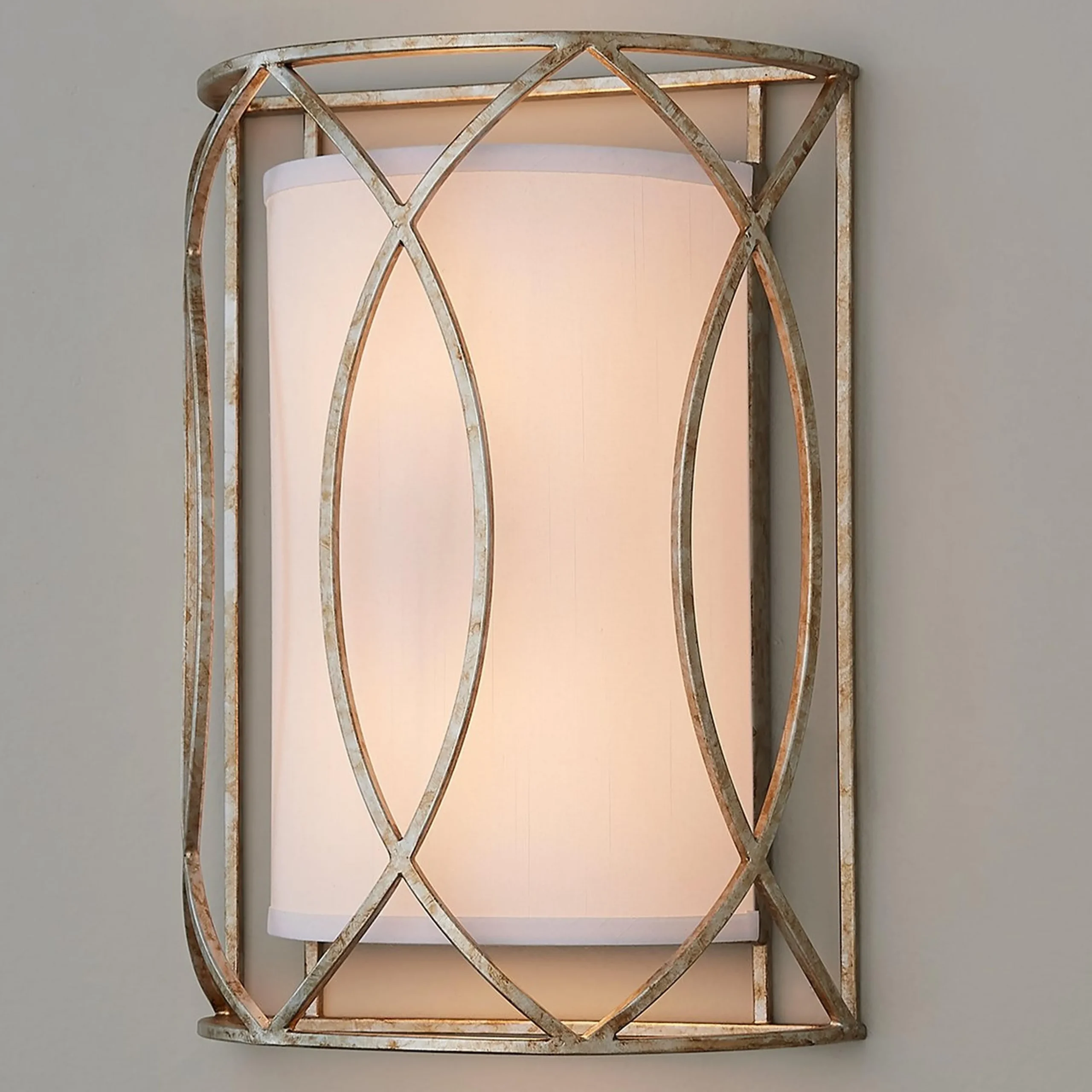 Circlet Sconce