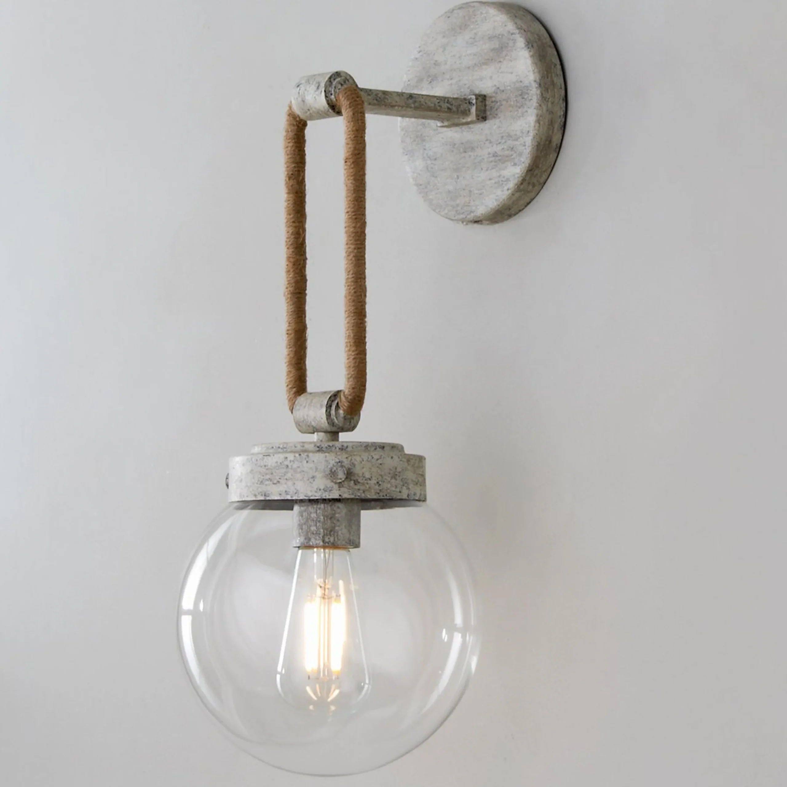 Coastal Cottage Rope Globe Sconce
