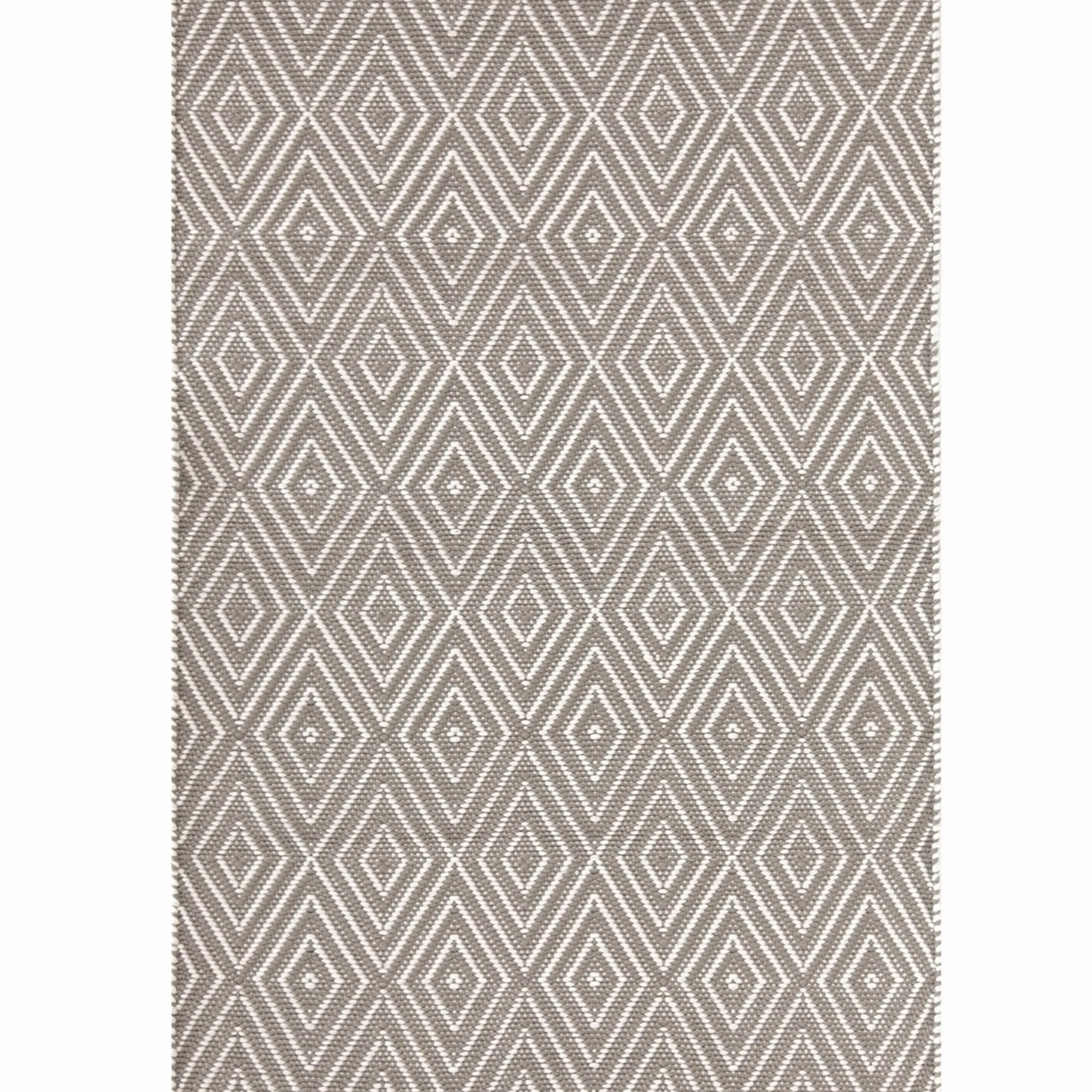 Concentric Diamond Indoor / Outdoor Rug