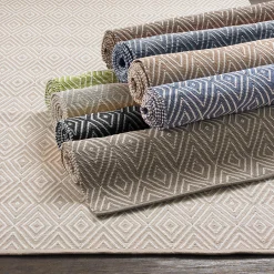 Concentric Diamond Indoor / Outdoor Rug