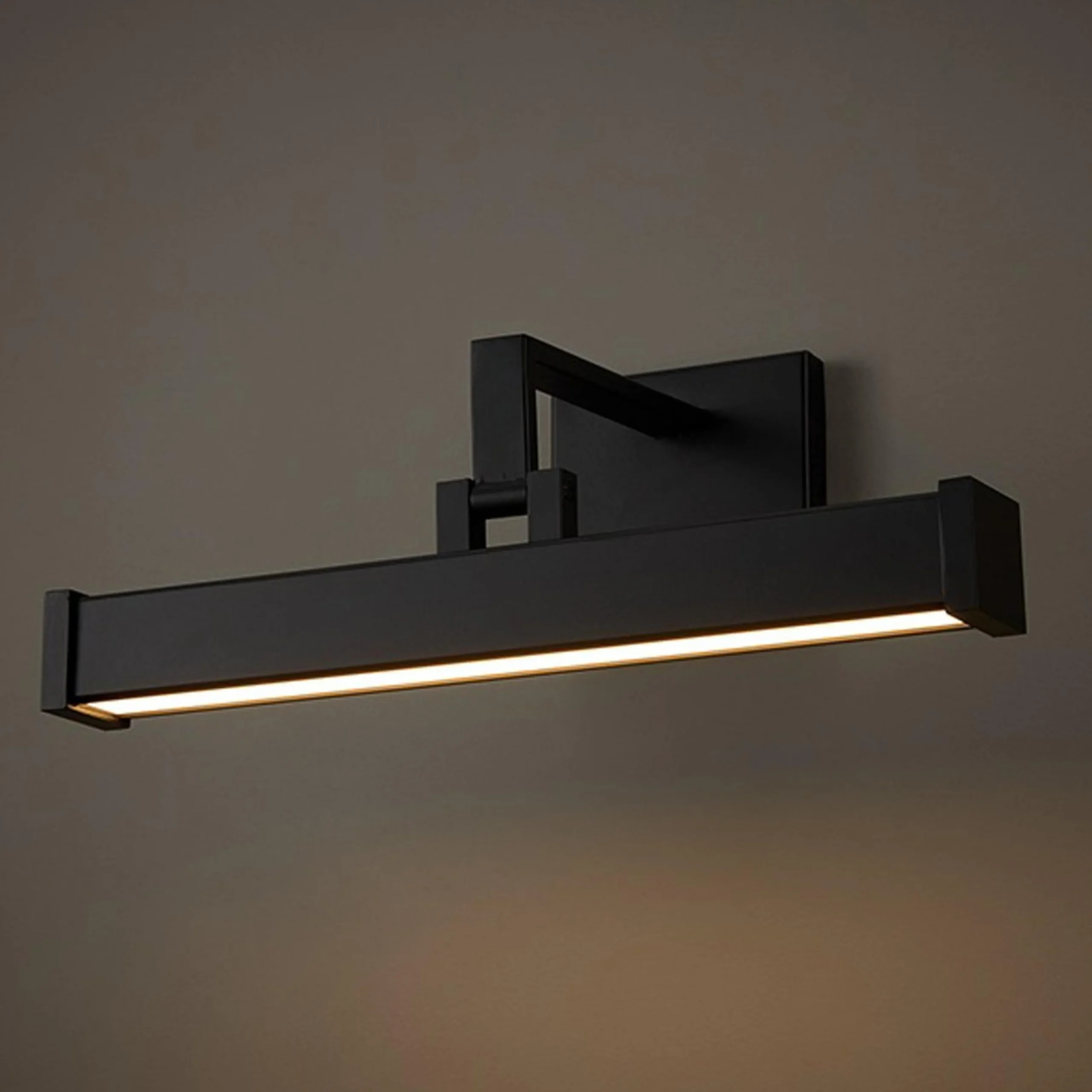 Conroy LED Picture Light