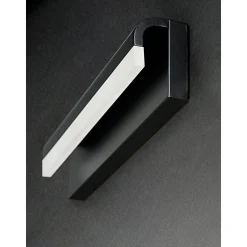 Curved LED Lean Vanity Light - Medium