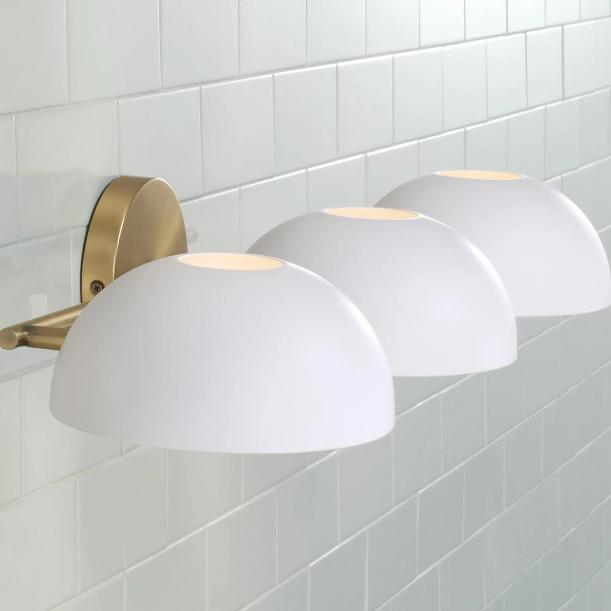 Dorey Vanity Light