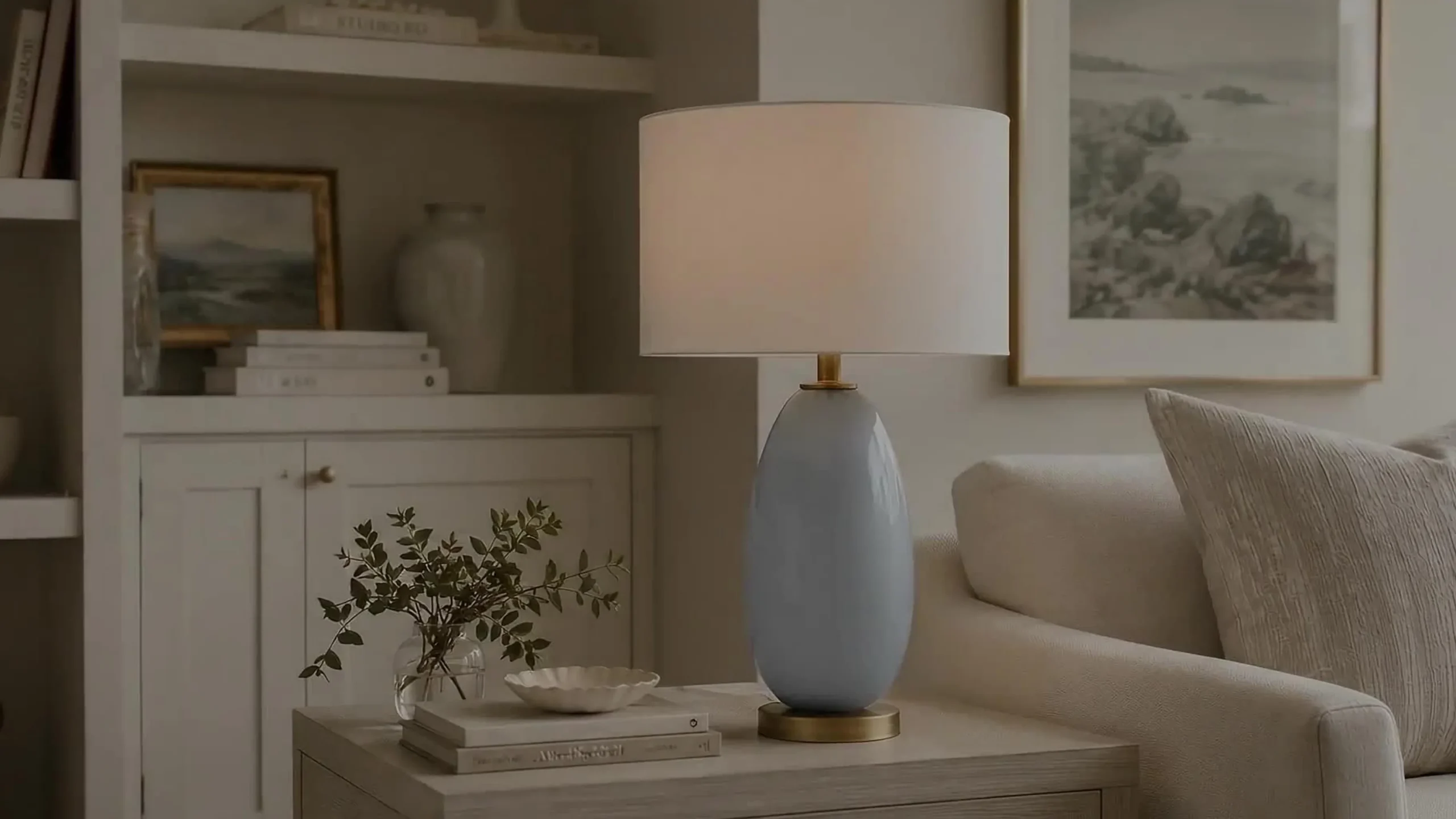 Dove Egg Table Lamp