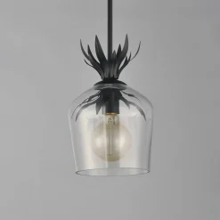 Eartha Pendant