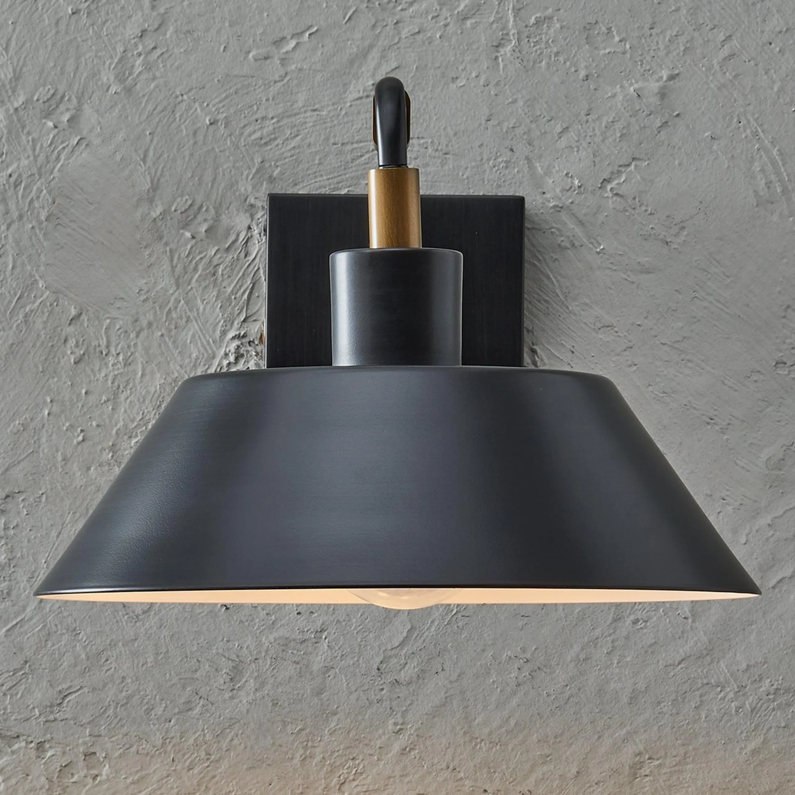 Frederique Outdoor Sconce - Large