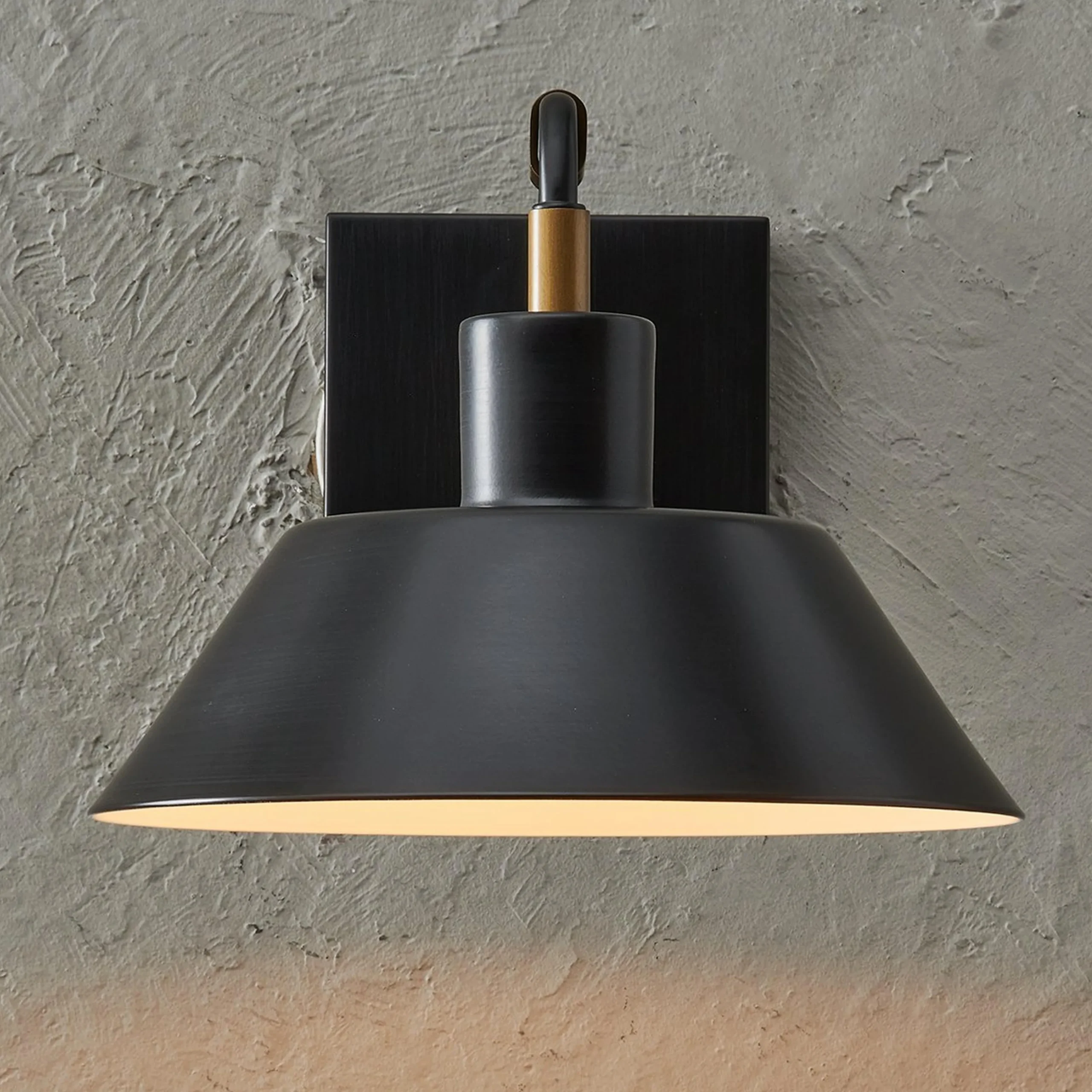 Frederique Outdoor Sconce - Small