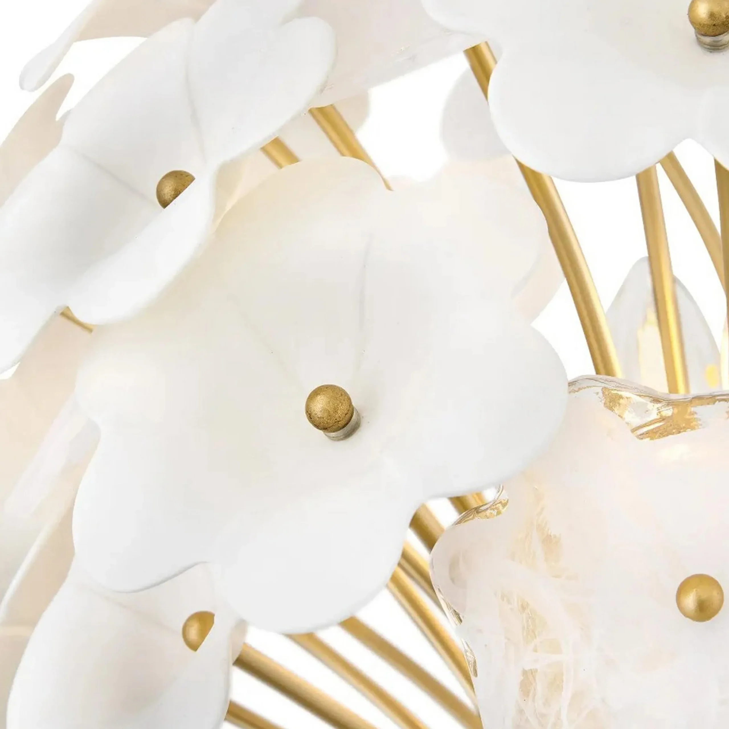 Garden Bloom Bouquet Bath Sconce