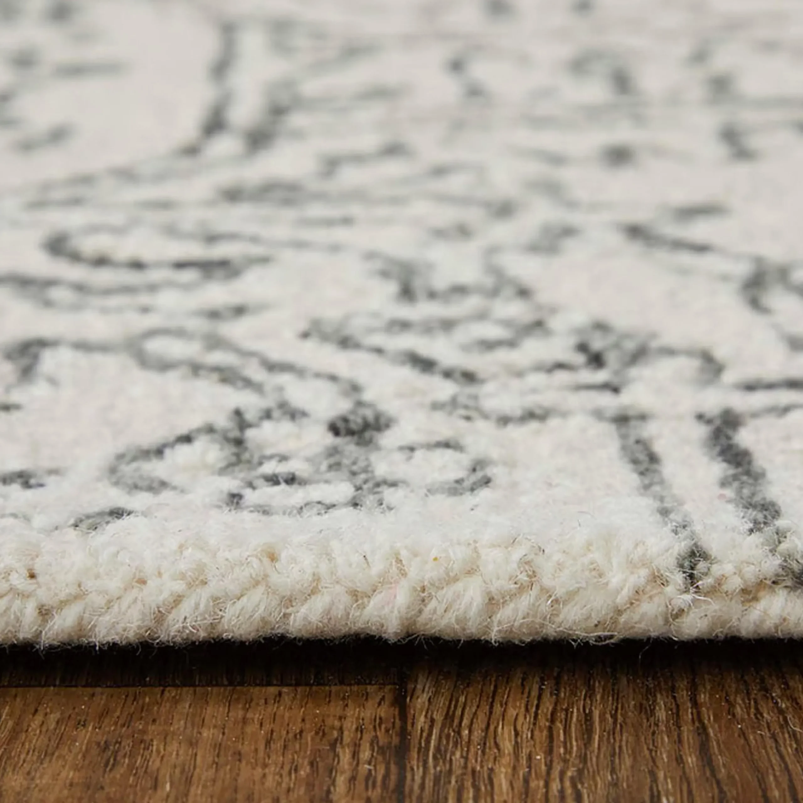Geometria Hand-Tufted Rug