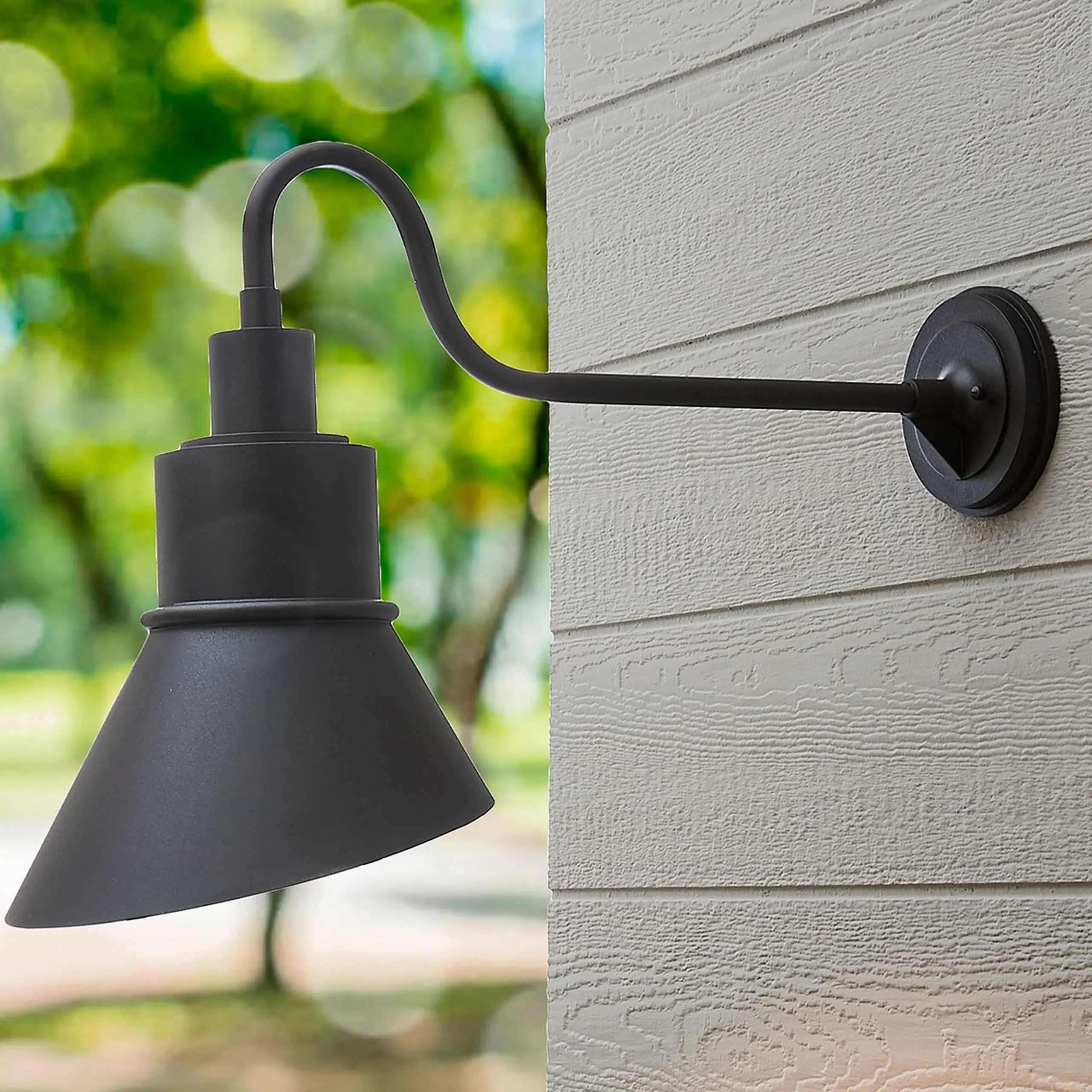 Hunter Outdoor Sconce - Large