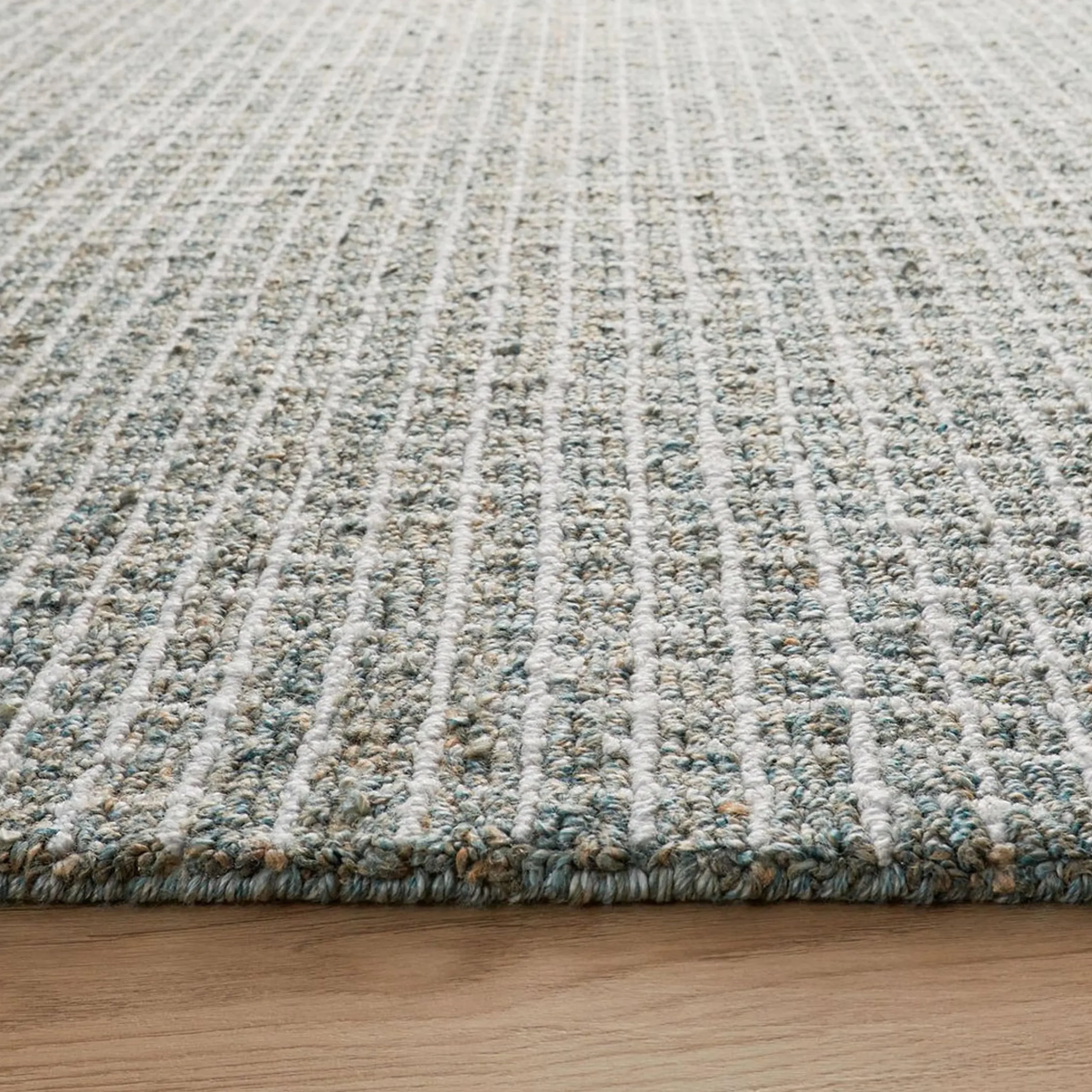 Janice Hand-Hooked Indoor/Outdoor Rug