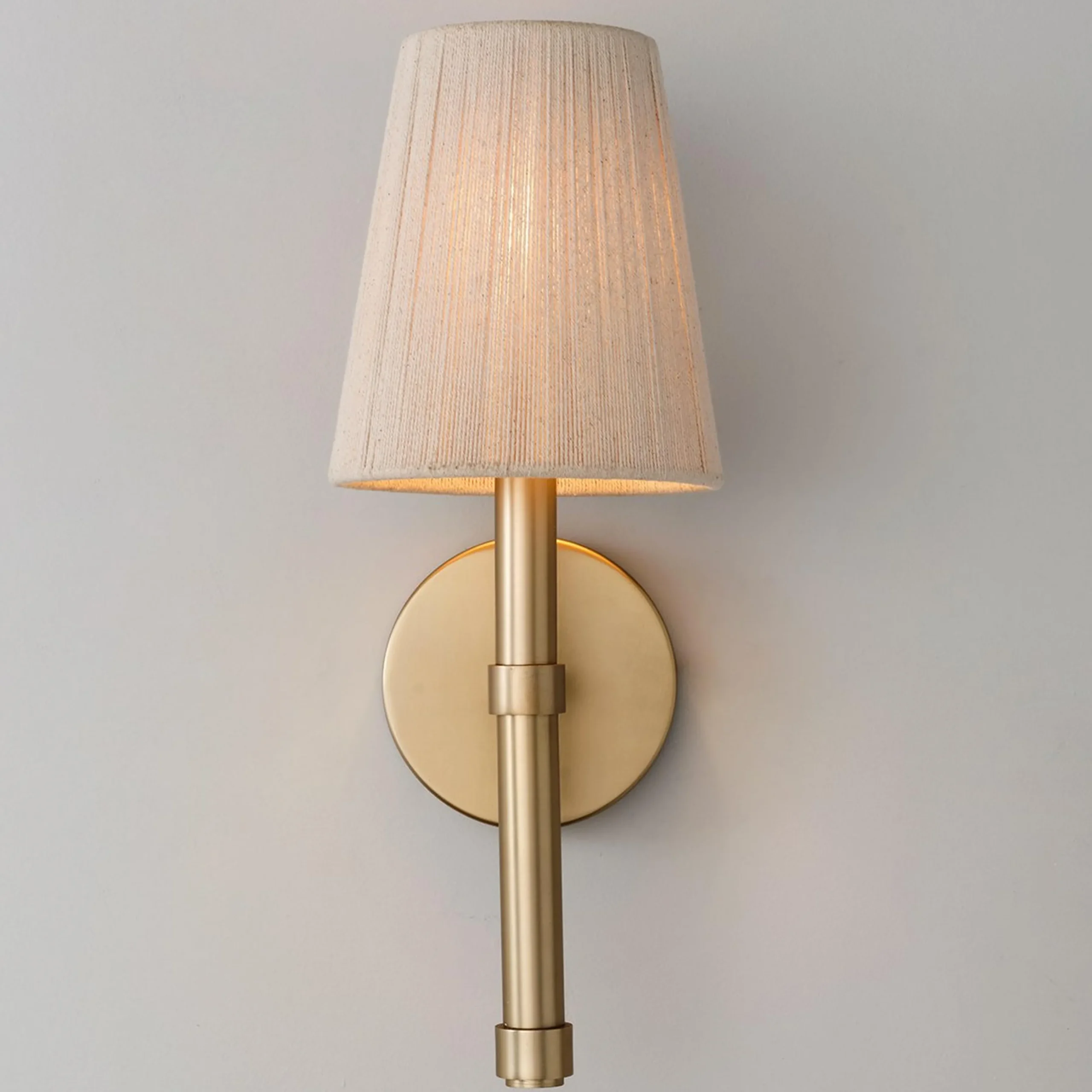 Juan Sconce