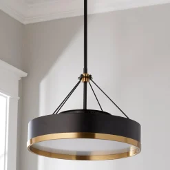 Liam Chandelier