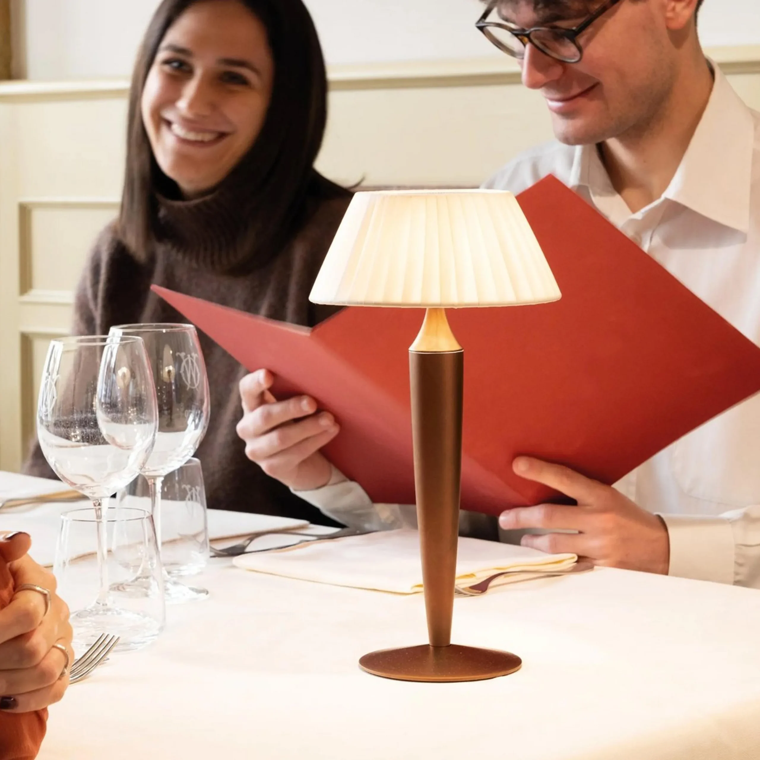 Luminara Cordless Table Lamp