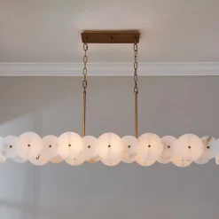 Lumovas Island Chandelier