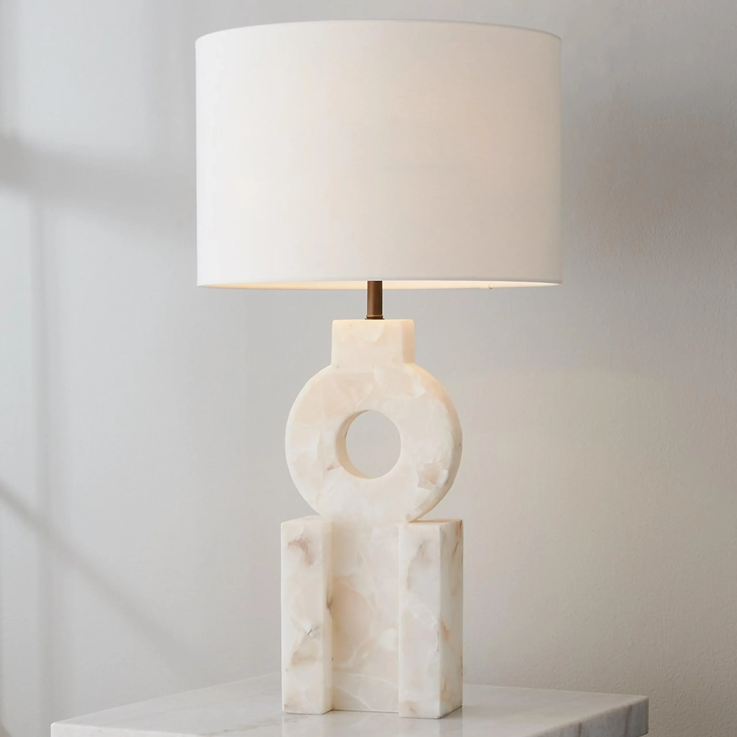 Melinda Mod Table Lamp