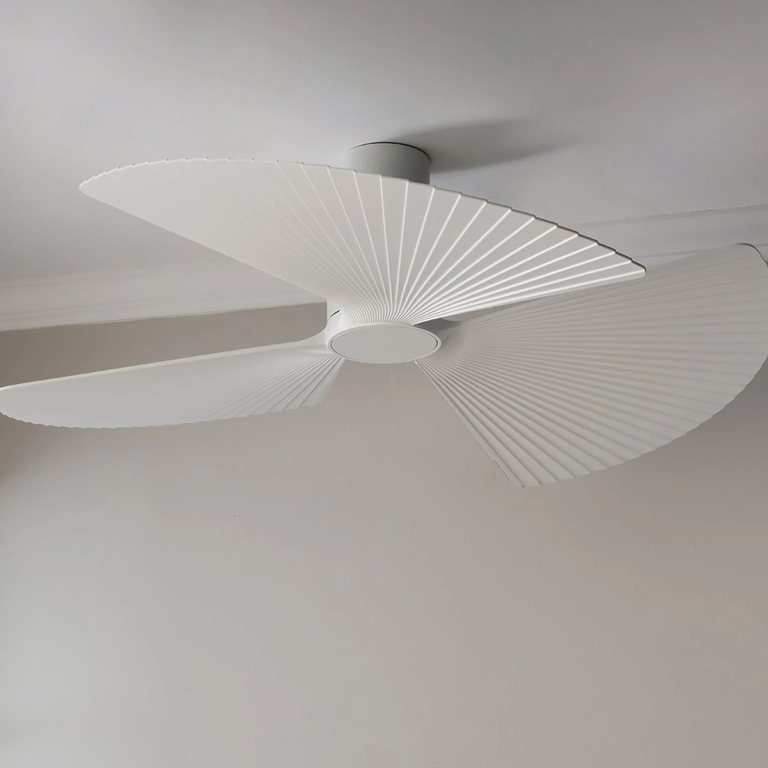 52" Melinoe Indoor / Outdoor Smart Ceiling Fan - Pleated