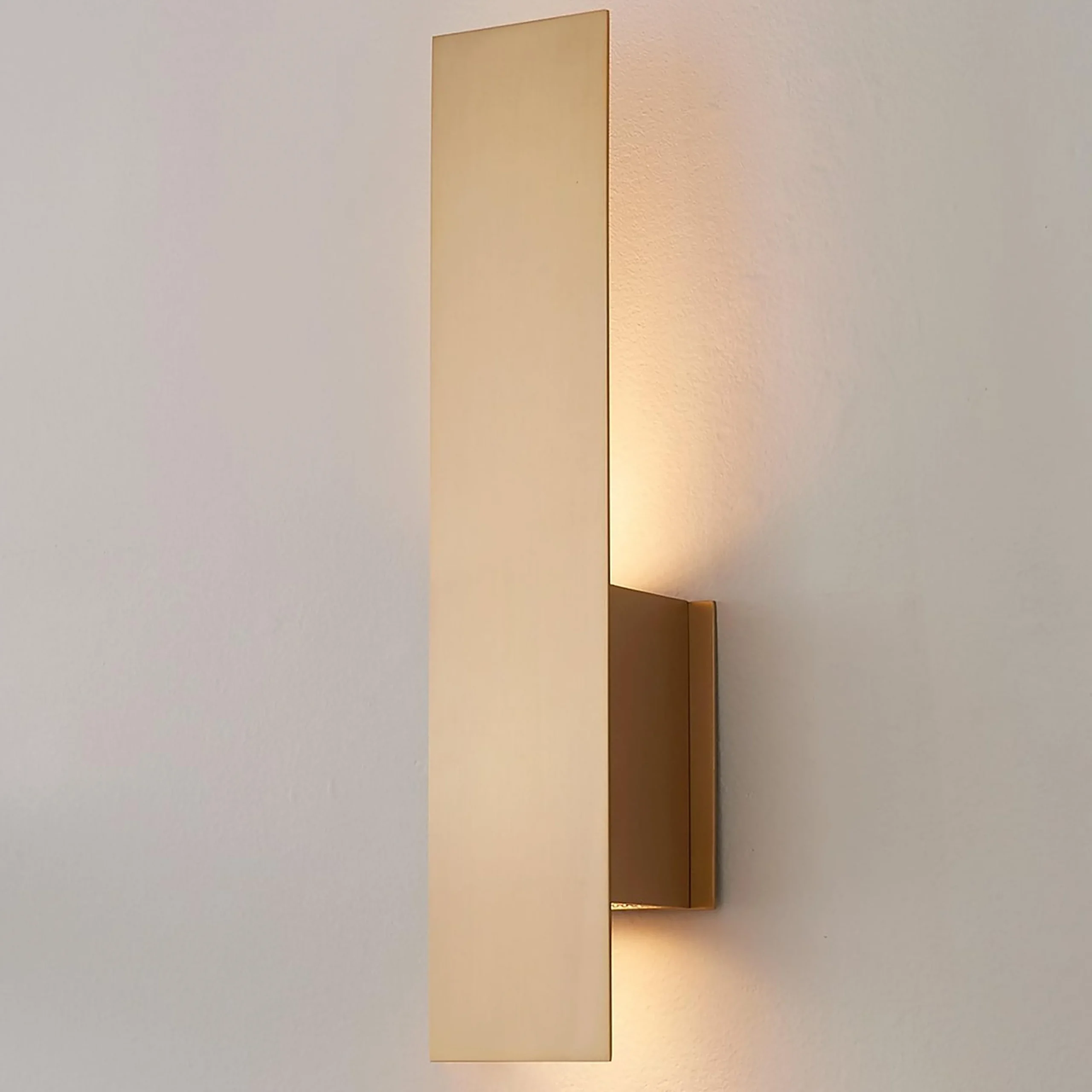 Modern Shielded Sconce