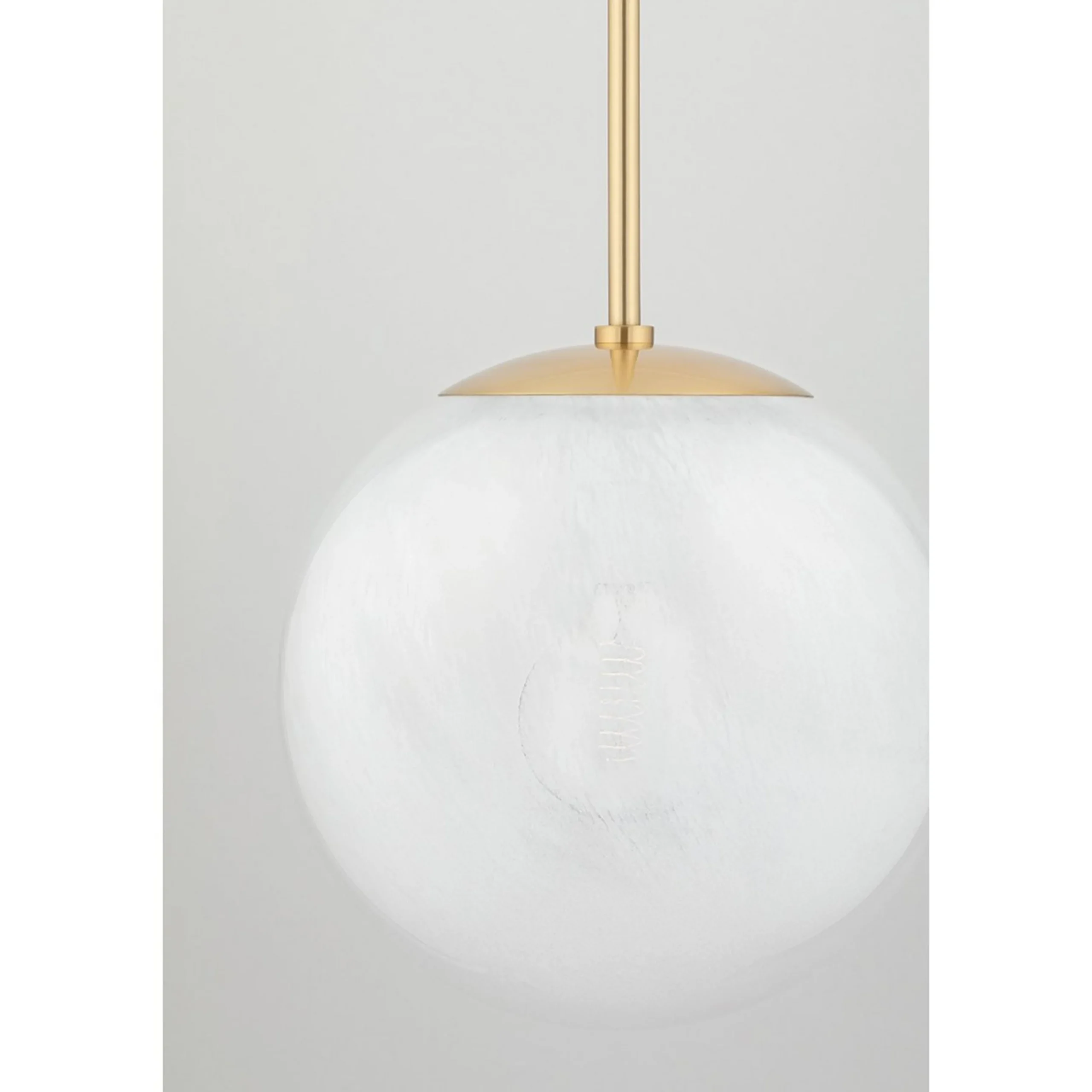 Nublado Globe Pendant