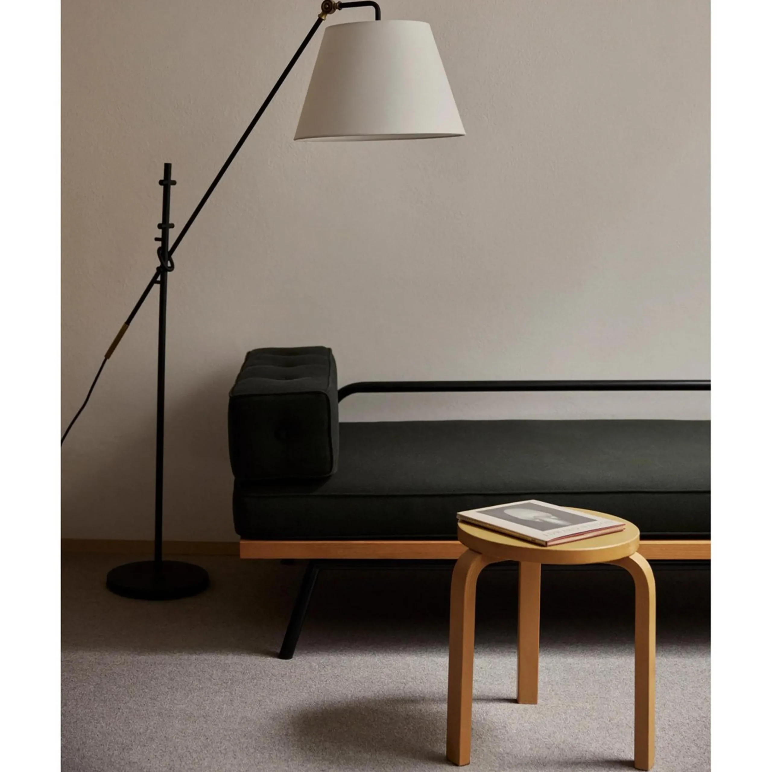 Regulus Floor Lamp
