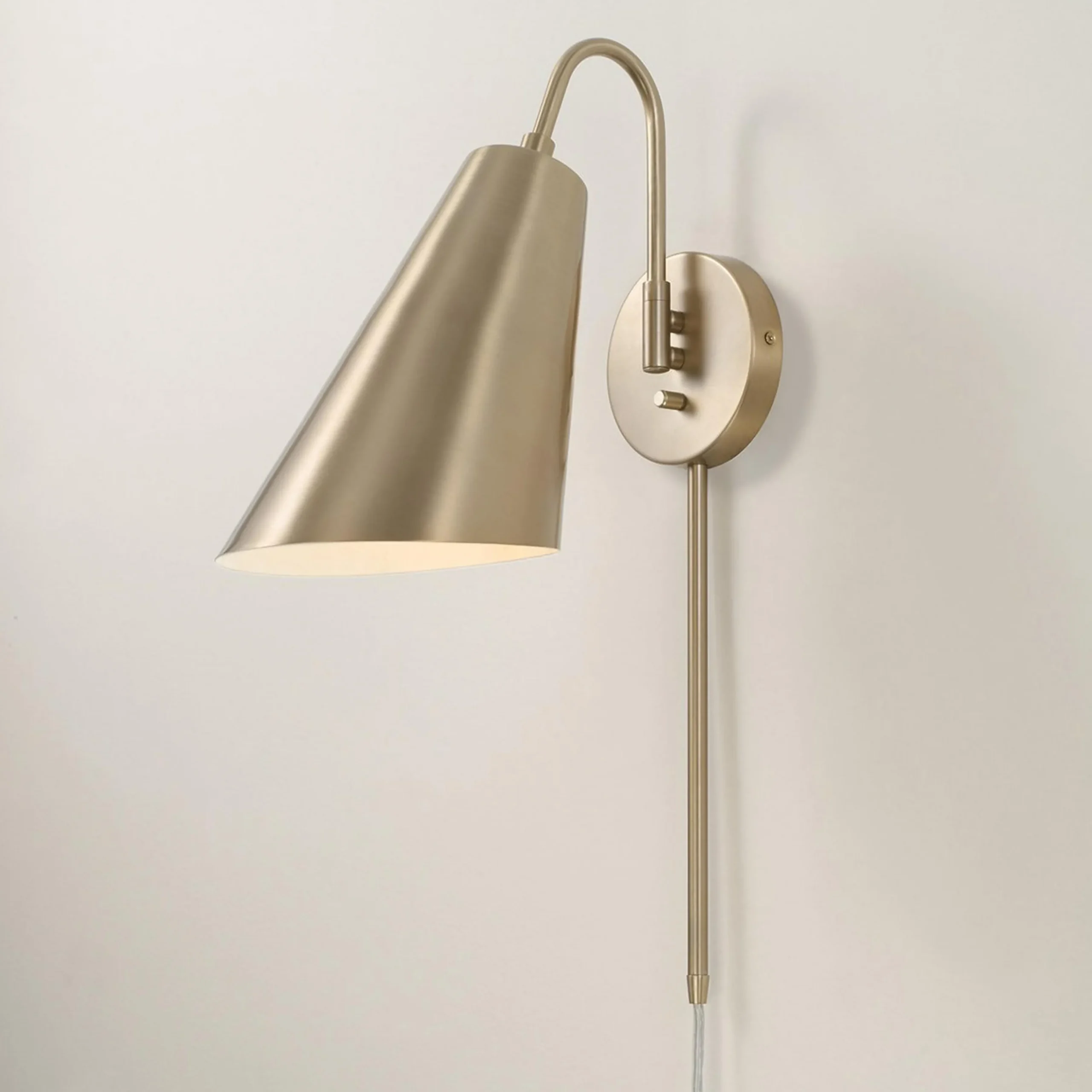 Robert Swing Arm Sconce