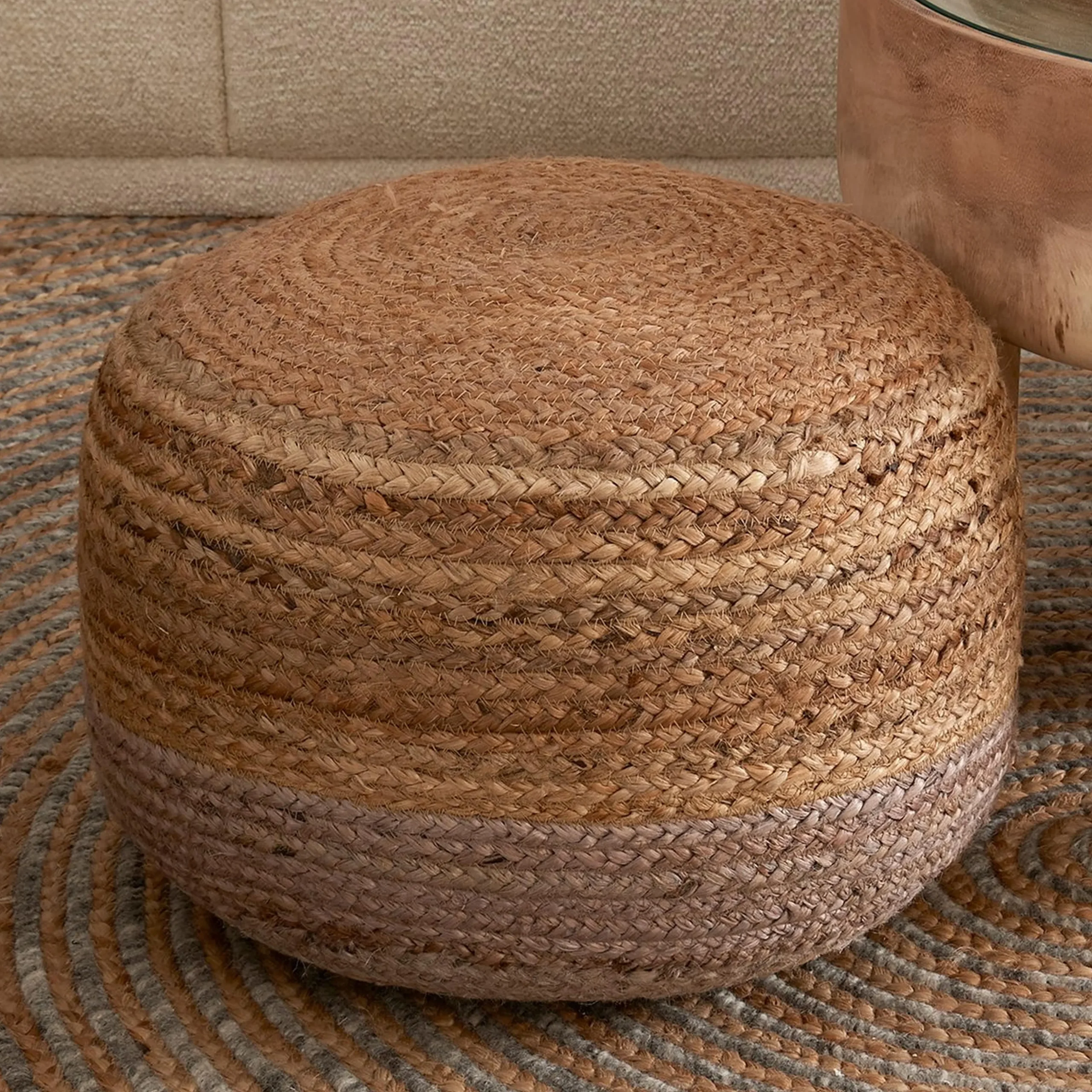 Sella Pouf