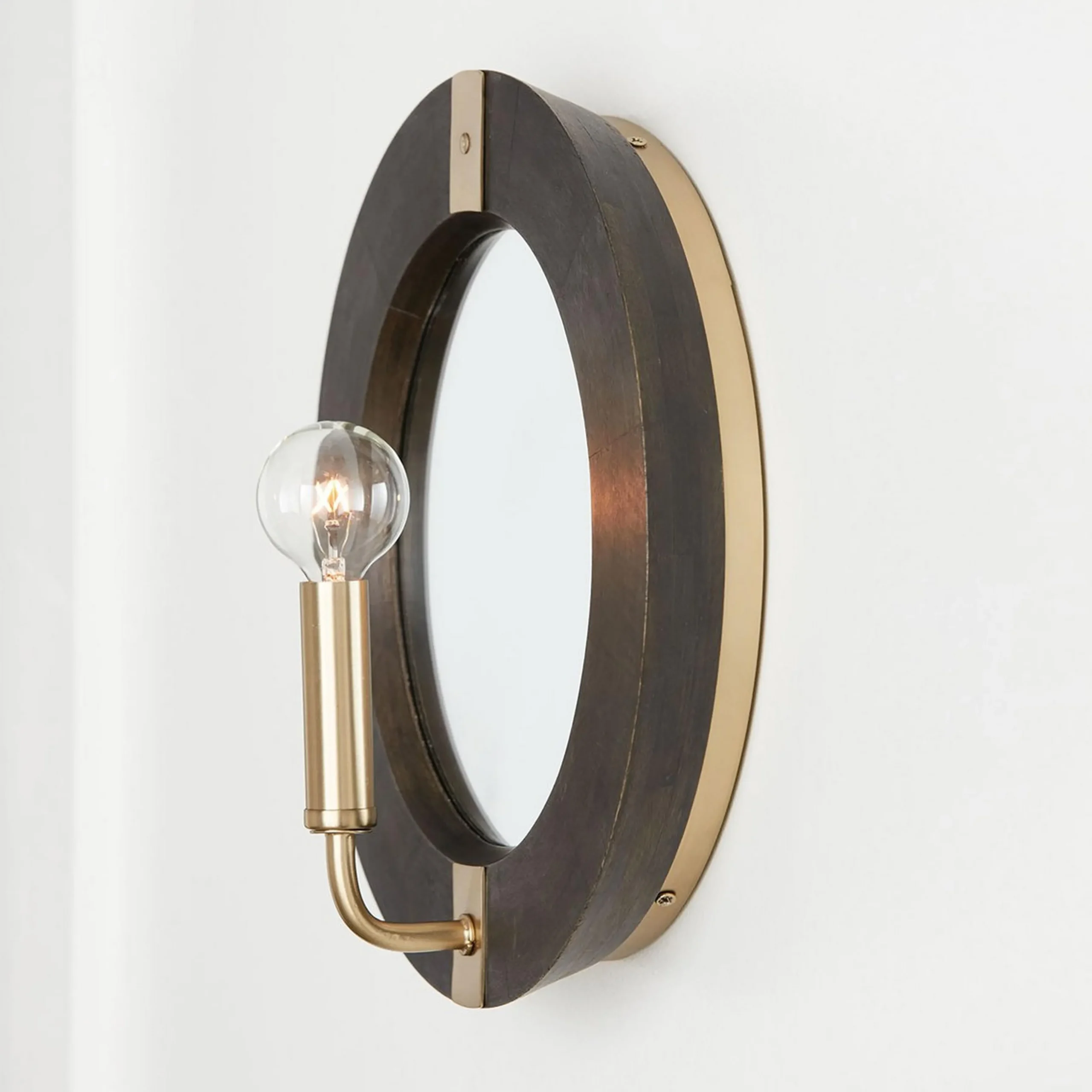 Tajani Sconce