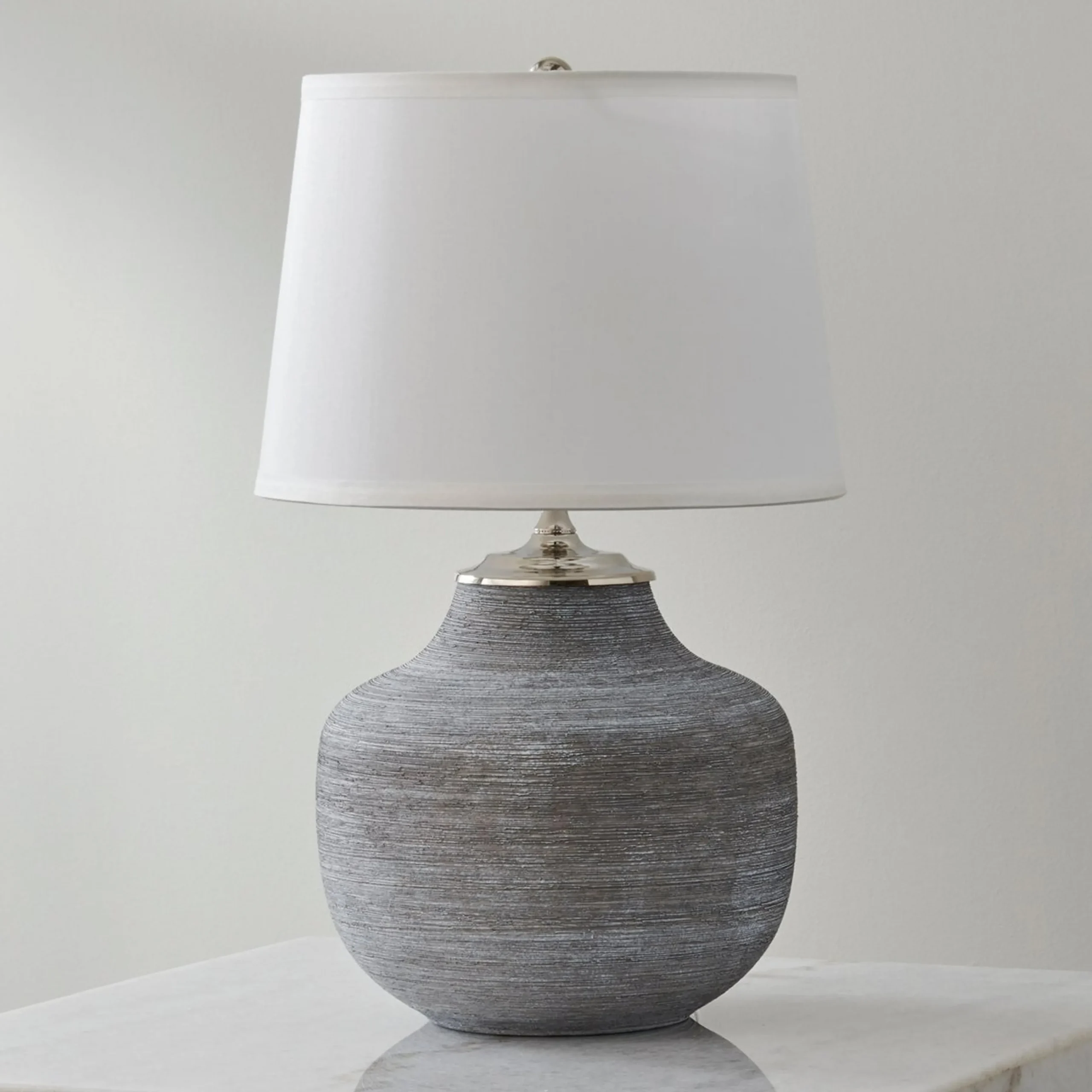 Trompa Table Lamp