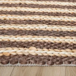 Usulutan Handwoven Indoor / Outdoor Rug
