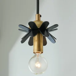 Wendy Umanoff Mini Flower Pendant