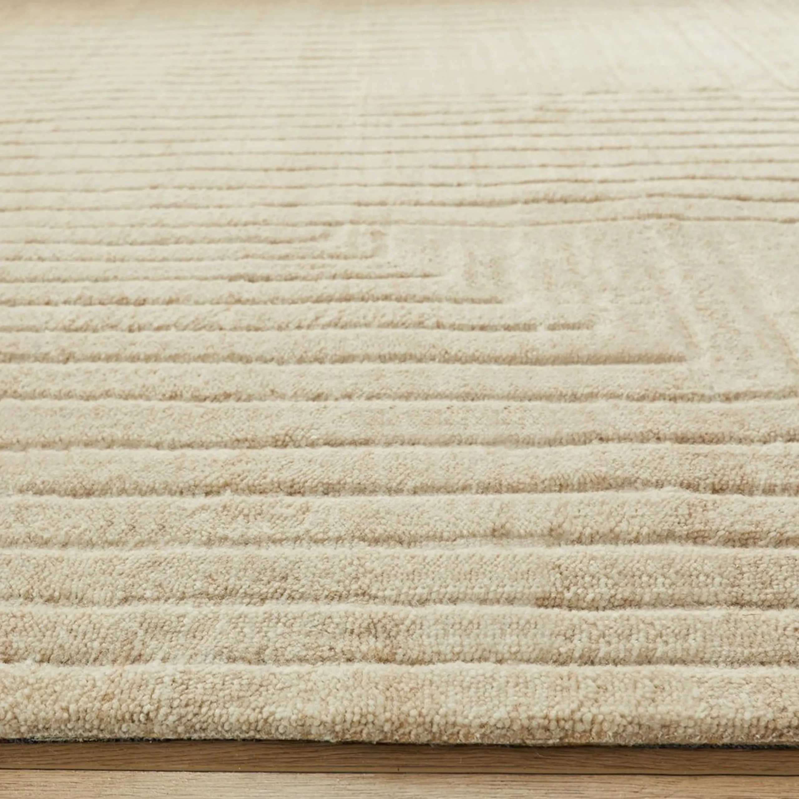 Zyron Hand-Tufted Rug